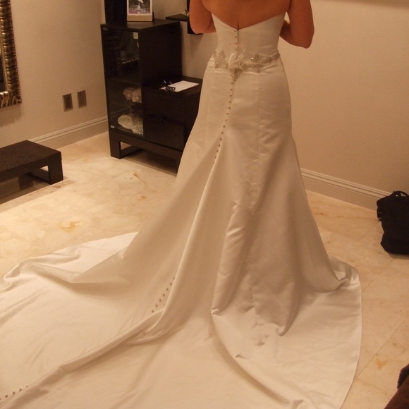 Michelle Roth -Mariah wedding dress - Picture 4 of 8